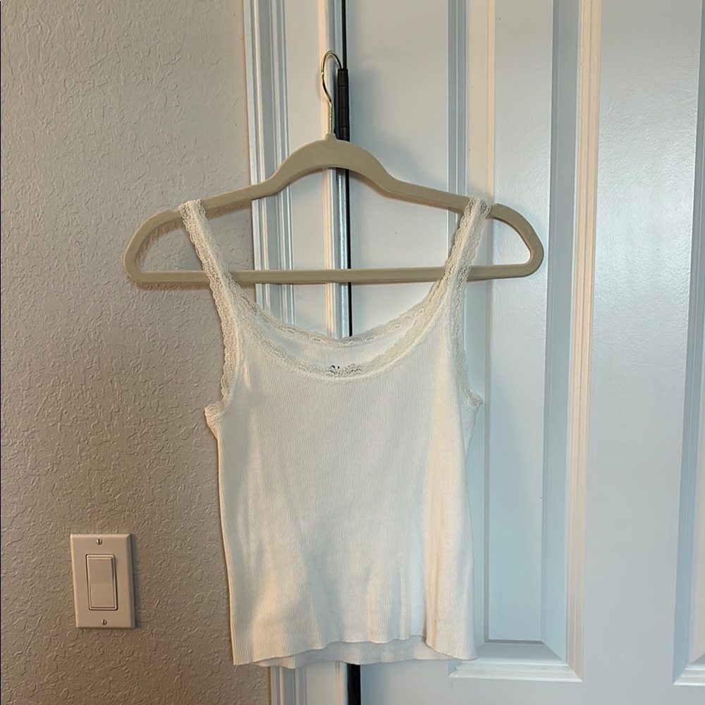 Brandy Melville lace trim tank